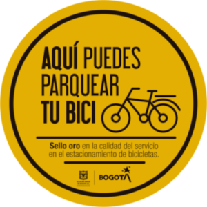 Sello oro en la calidad del servicio en el estacionamiento de bicicletas